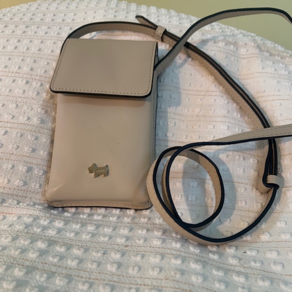 Radley London Leather Cream Phone & CC Crossbody Bag Adjustable Strap Gently Use